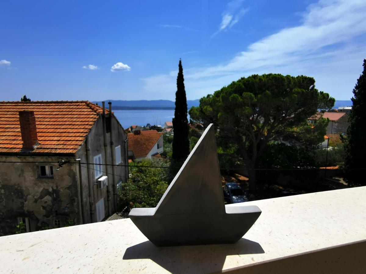 Villa Mira Bol Exterior photo